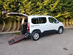 Beige Used 2019 Peugeot Rifter Allure MPV | £10,995 (Fair price)