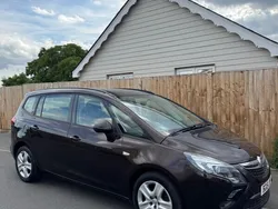 Brown Used 2015 Vauxhall Zafira MPV | £1,995 (Super price)