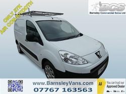White Used 2010 Peugeot Partner Van | £3,995 (A bit pricey)