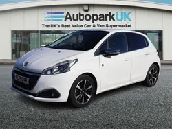White Used 2019 Peugeot 208 S Hatchback | £8,495 (Fair price)