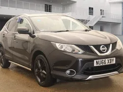 Black pearl Used 2016 Nissan Qashqai Black Edition SUV | £8,575 (Fair price)