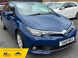 Blue Used 2018 Toyota Auris Hybrid Hatchback | £10,489 (Fair price)