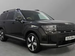 Black Used 2025 Hyundai Santa Fe Premium SUV | £42,991 (Expensive)