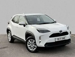 White Used 2022 Toyota Yaris Cross SUV | £16,000 (Super price)