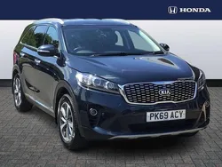 Blue Used 2019 Kia Sorento 2 SUV | £23,595 (A bit pricey)