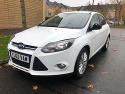 White Used 2013 Ford Focus Zetec Estate | £2,750 (Super price)