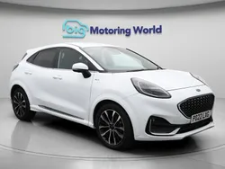 White Used 2022 Ford Puma ST-Line Hatchback | £16,200 (Fair price)
