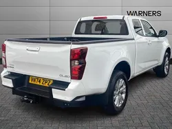 White Used 2025 Isuzu D-Max Pickup | £29,995 (Fair price)
