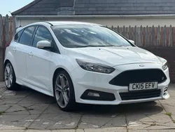 White Used 2015 Ford Focus ST Hatchback | £8,363 (Good price)