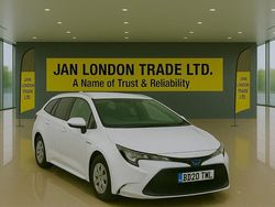 White Used 2025 Toyota Corolla Estate | £10,990