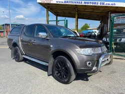 Brown Used 2013 Mitsubishi L200 Pickup | £7,495 (A bit pricey)