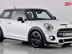 White silver metallic Used 2019 Mini Cooper S Sport Hatchback | £15,280 (Good price)