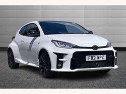 Pure white Used 2021 Toyota Yaris Hatchback | £30,550 (Fair price)