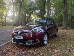 Red Used 2015 Renault Scénic III Dynamique MPV | £4,995 (Fair price)