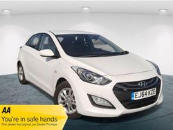 White Used 2014 Hyundai i30 Active Hatchback | £4,995 (Fair price)