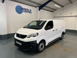 White Used 2022 Peugeot Expert Premium Van | £13,990 (Fair price)