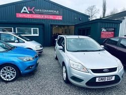 Silver Used 2010 Ford Focus Style Hatchback | £1,495 (Fair price)