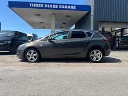 Grey Used 2013 Vauxhall Astra SRi Hatchback | £2,495 (Super price)