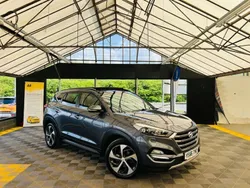 Grey Used 2016 Hyundai Tucson Premium SE SUV | £11,250 (Fair price)