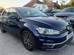 Blue Used 2019 VW Golf VII SE Hatchback | £13,495 (Fair price)