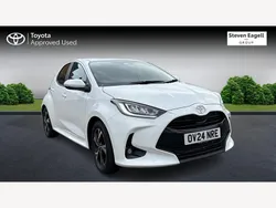 White Used 2024 Toyota Yaris Hybrid Design Hatchback | £18,963 (Fair price)