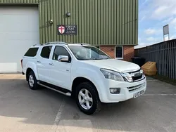 White Used 2017 Isuzu Pick up Pickup | £13,194 (Fair price)