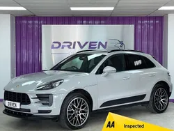 Grey Used 2018 Porsche Macan SUV | £30,500 (Expensive)