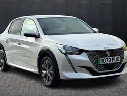 Peugeot e-208
