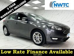 Grey Used 2016 Ford Focus Zetec Hatchback | £5,595 (Good price)
