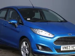 Blue Used 2013 Ford Fiesta Zetec Hatchback | £3,899 (Fair price)