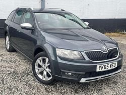 Grey Used 2015 Skoda Octavia Scout Estate | £7,595 (Super price)
