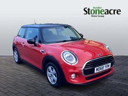 Red Used 2018 Mini Cooper Hatch Hatchback | £10,490 (A bit pricey)