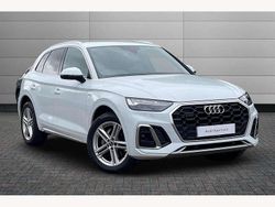 White Used 2021 Audi Q5 S-Line SUV | £29,130 (Fair price)