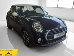 Used 2018 Mini Cooper Hatch Hatchback | £8,990 (Fair price)