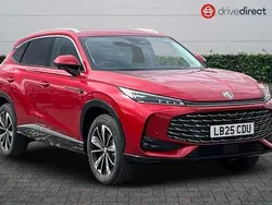 Tri coat dynamic red Used 2024 MG HS Trophy SUV | £22,600 (Expensive)