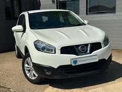 White Used 2013 Nissan Qashqai Acenta SUV | £2,495 (Super price)