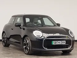 Black New 2024 Mini Cooper Exclusive Hatchback | £27,798 (Good price)