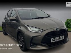 Used 2025 Toyota Yaris Hybrid Design Hatchback | £18,417 (Fair price)