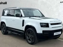 White Used 2025 Land Rover Defender SE Dynamic SUV | £67,791 (Fair price)