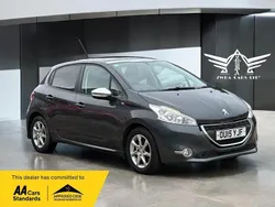 Grey Used 2015 Peugeot 208 Style Hatchback | £3,995 (Fair price)