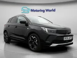 Black Used 2024 Vauxhall Grandland X Ultimate SUV | £20,200 (Fair price)