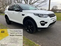 White Used 2017 Land Rover Discovery Sport HSE SUV | £15,999 (Fair price)