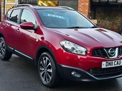 Red Used 2011 Nissan Qashqai N-TEC SUV | £1,595 (Super price)