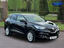 Black Used 2017 Renault Kadjar Dynamique SUV | £5,499 (Fair price)