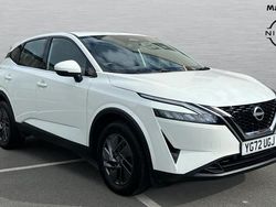 White Used 2022 Nissan Qashqai Acenta Premium SUV | £15,766 (Super price)