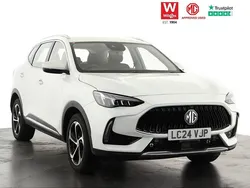 White Used 2024 MG HS SE SUV | £17,199 (Fair price)
