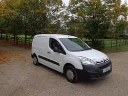 White Used 2019 Citroën Berlingo MPV | £5,000 (Good price)