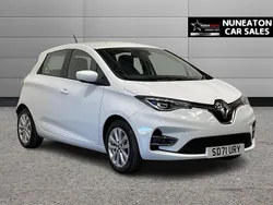 White Used 2021 Renault Zoe Iconic Hatchback | £8,350 (Good price)