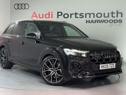 Black Used 2025 Audi SQ7 Comfort SUV | £72,490 (Fair price)