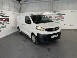 White Used 2020 Vauxhall Vivaro S Van | £9,900 (Fair price)